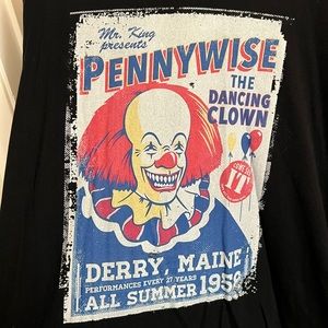 Pennywise the dancing clown T-shirt
